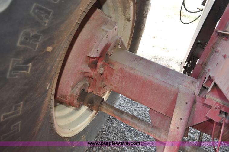 image for item C3012 1992 Case IH 1680 combine