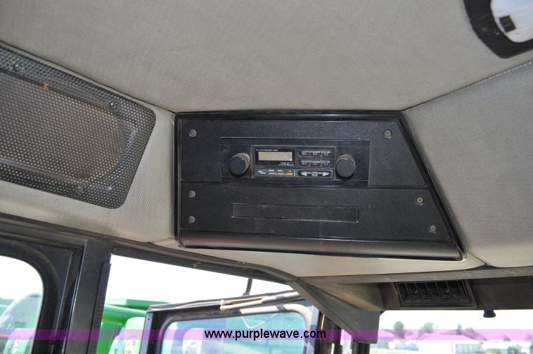 image for item C3013 1988 Case IH 1680 combine