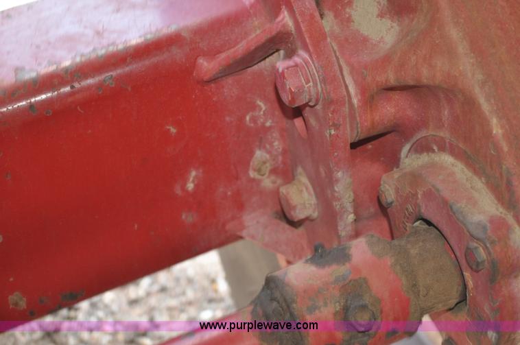 image for item C3013 1988 Case IH 1680 combine