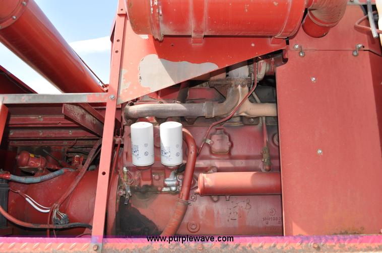 image for item C3013 1988 Case IH 1680 combine
