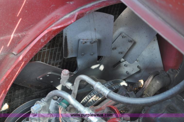 image for item C3013 1988 Case IH 1680 combine