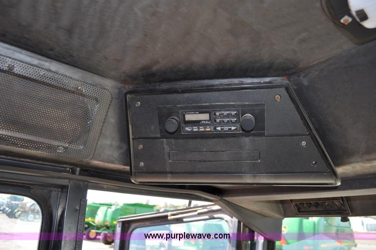 image for item C3014 1988 Case IH 1680 combine