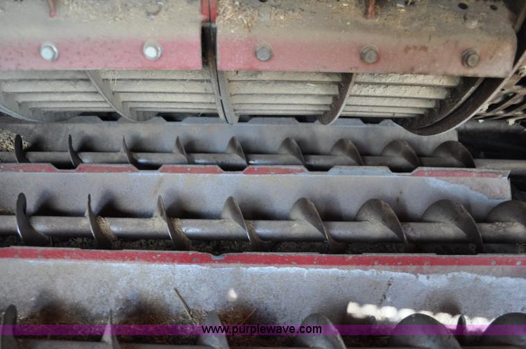 image for item C3014 1988 Case IH 1680 combine