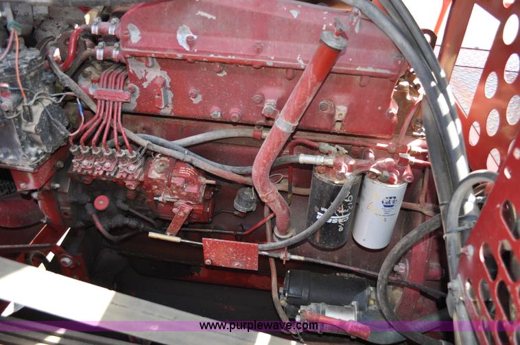 image for item C3014 1988 Case IH 1680 combine