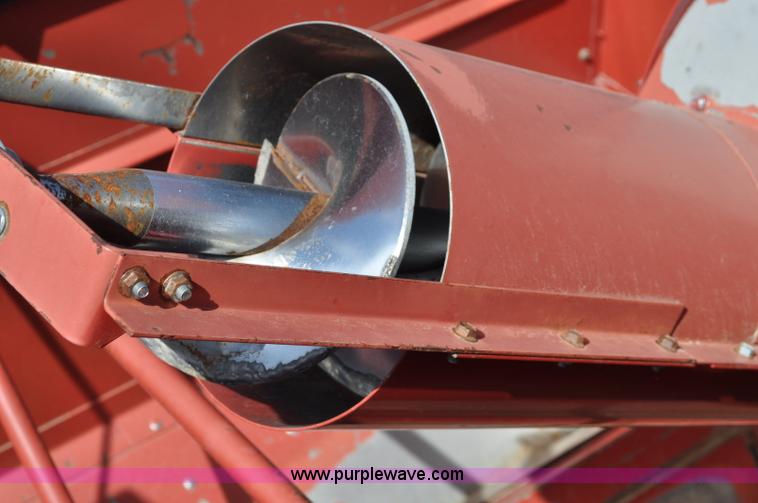 image for item C3014 1988 Case IH 1680 combine