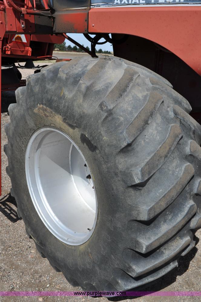 image for item C3014 1988 Case IH 1680 combine