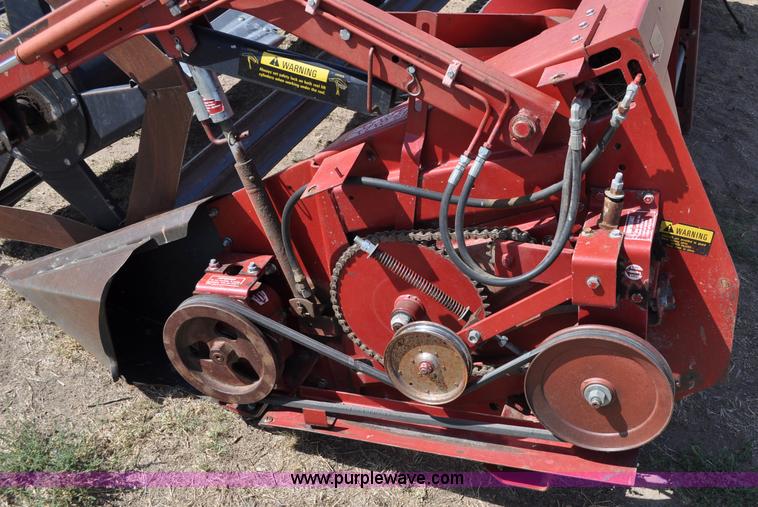 image for item C3016 1988 Case IH 1010 platform header