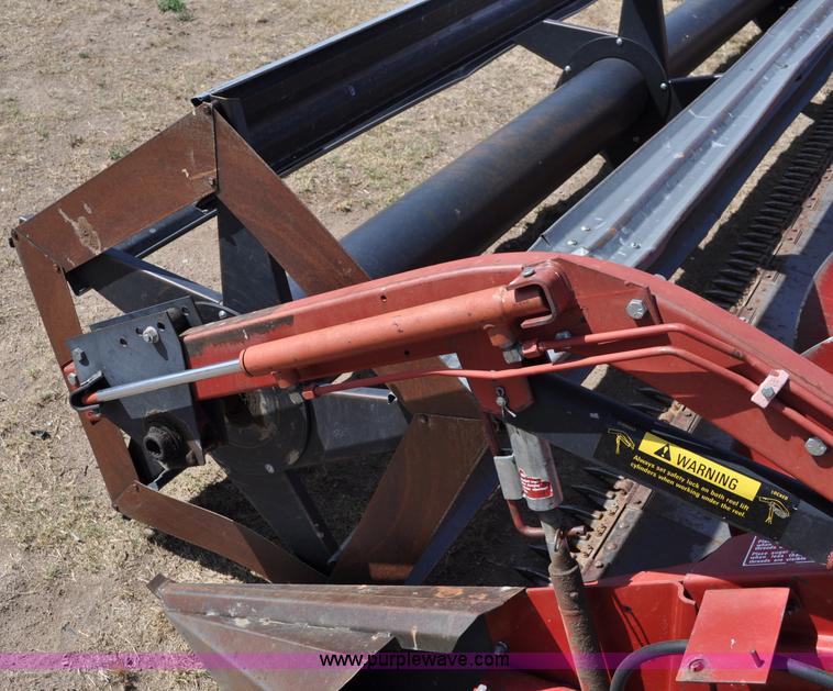 image for item C3016 1988 Case IH 1010 platform header