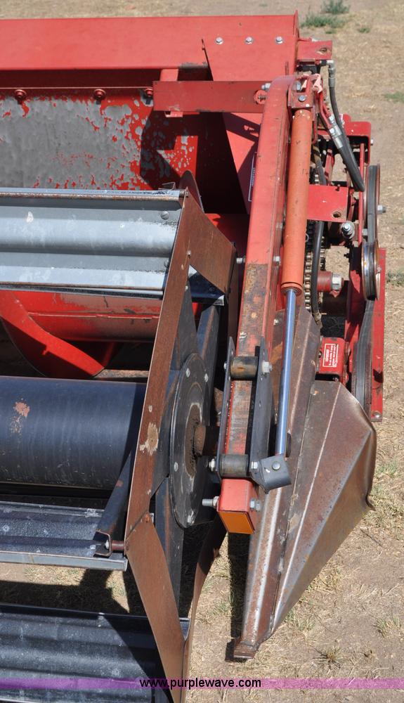 image for item C3016 1988 Case IH 1010 platform header