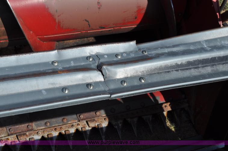 image for item C3016 1988 Case IH 1010 platform header