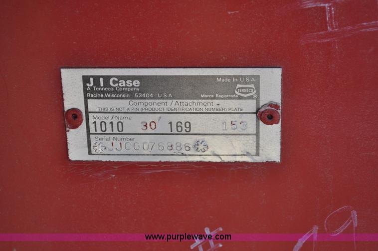 image for item C3016 1988 Case IH 1010 platform header