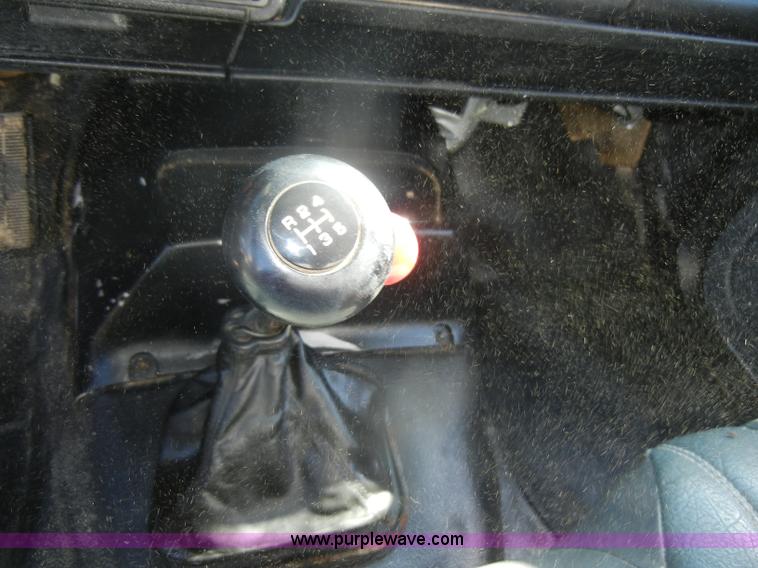 image for item D4618 1991 Chevrolet Kodiak feed truck