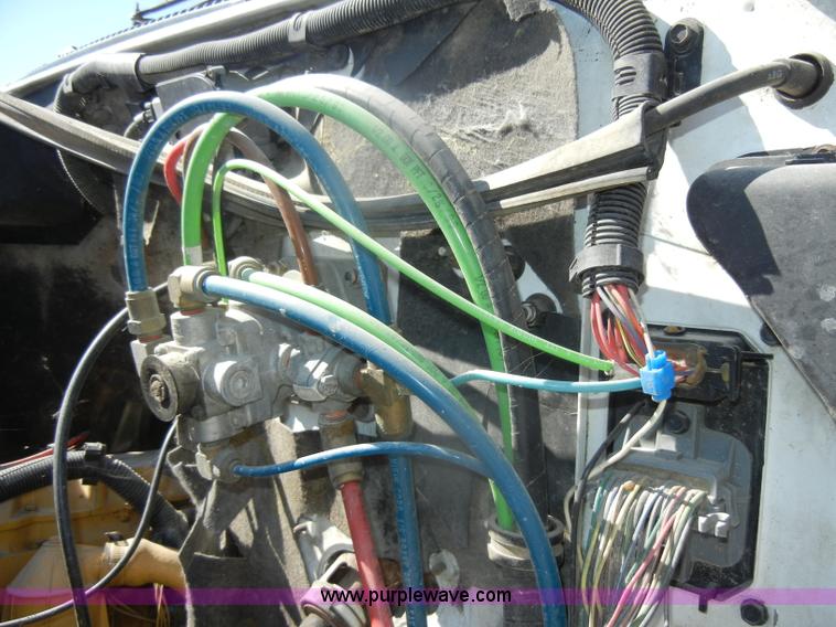 image for item D4618 1991 Chevrolet Kodiak feed truck