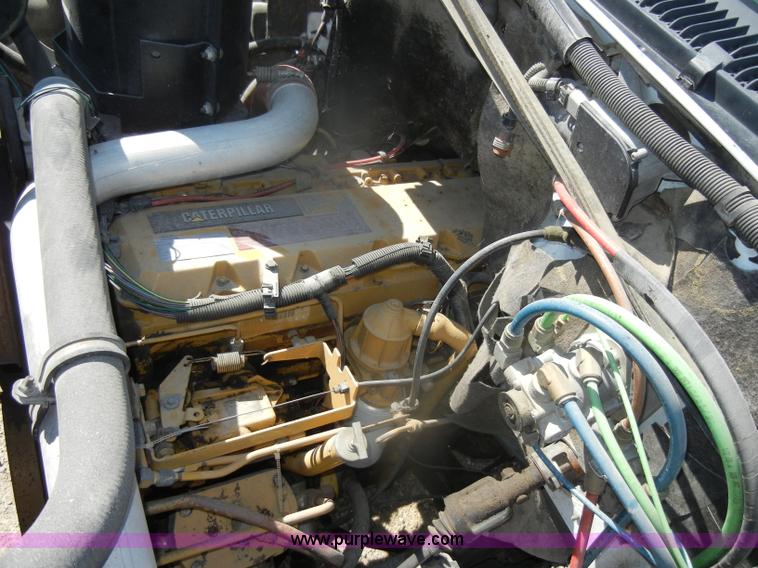 image for item D4618 1991 Chevrolet Kodiak feed truck