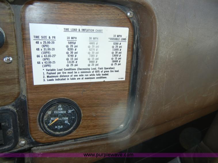 image for item D4619 1982 International 1754 Easy-Rider 1600C Loral spreader truck