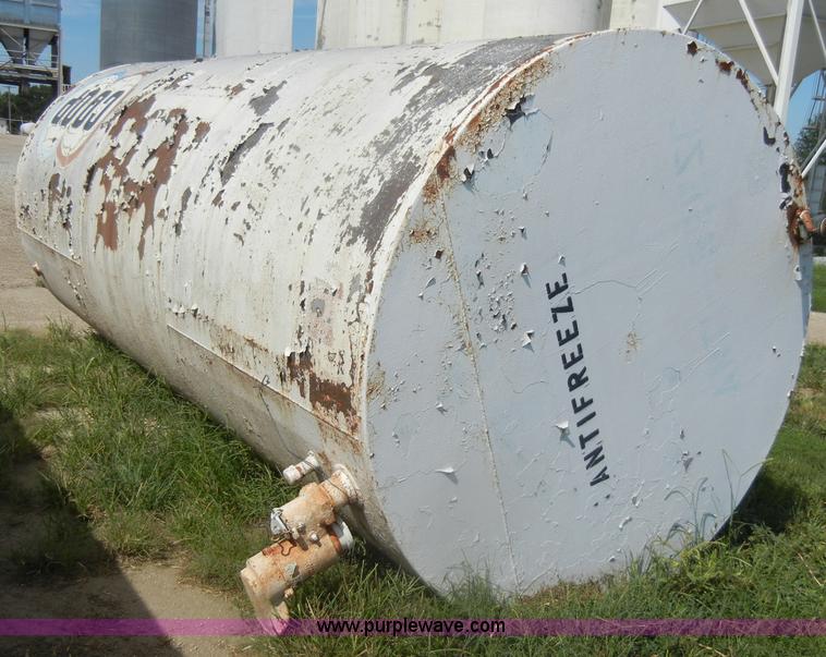 image for item D4624 2,961 gallon tank