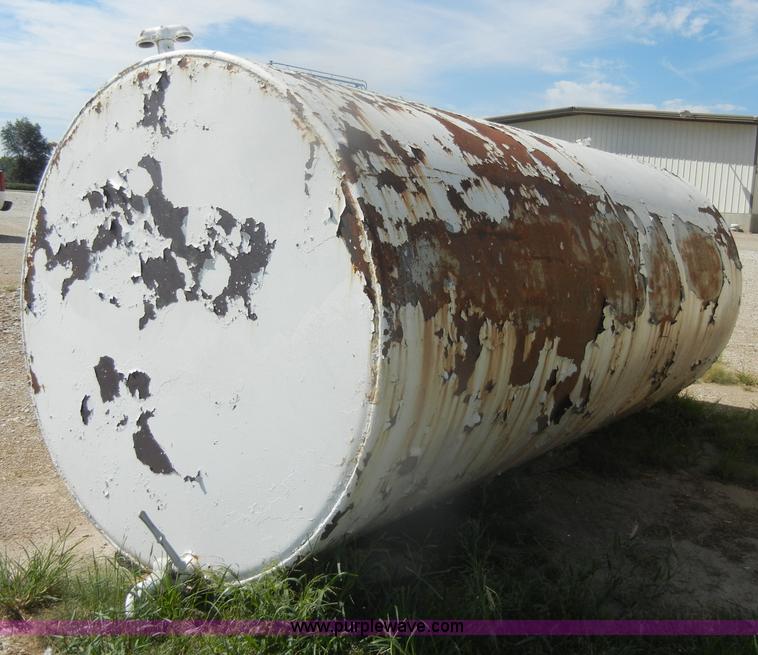 image for item D4625 2,961 gallon tank