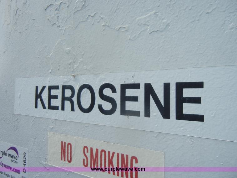 image for item D4629 2,500 gallon fuel tank