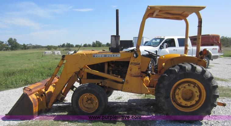 image for item D5640 John Deere JD302-A tractor