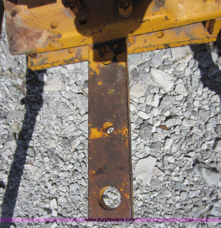 image for item D5640 John Deere JD302-A tractor