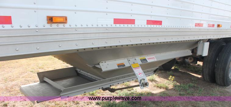 image for item F6022 2010 Timpte Super Hopper 42' grain trailer