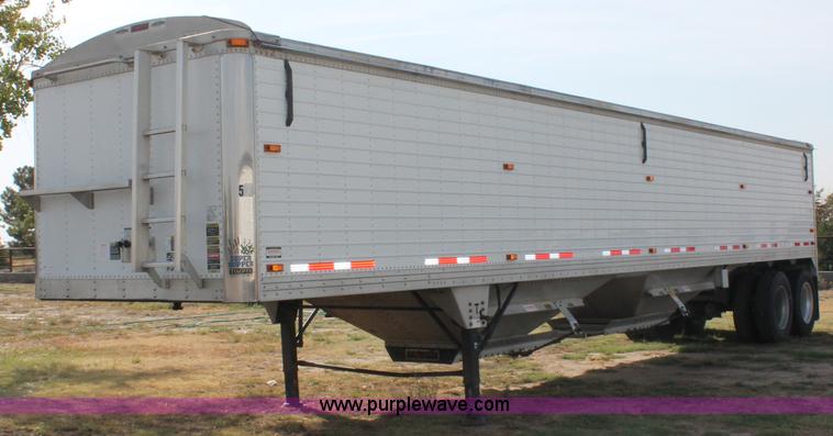 image for item F6023 2009 Timpte Super Hopper 42' grain trailer