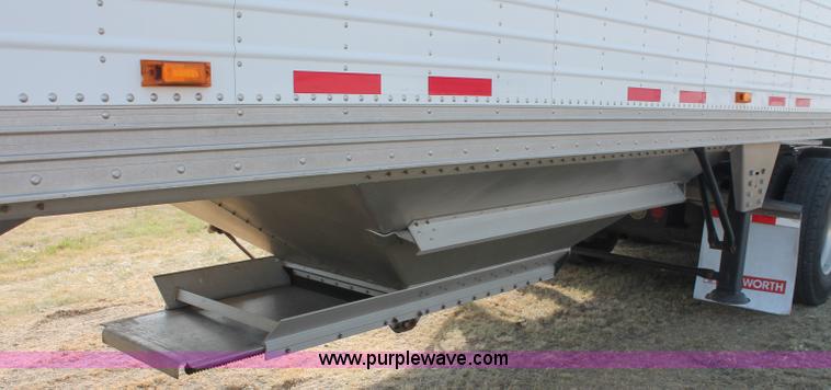 image for item F6024 2009 Timpte Super Hopper 42' grain trailer