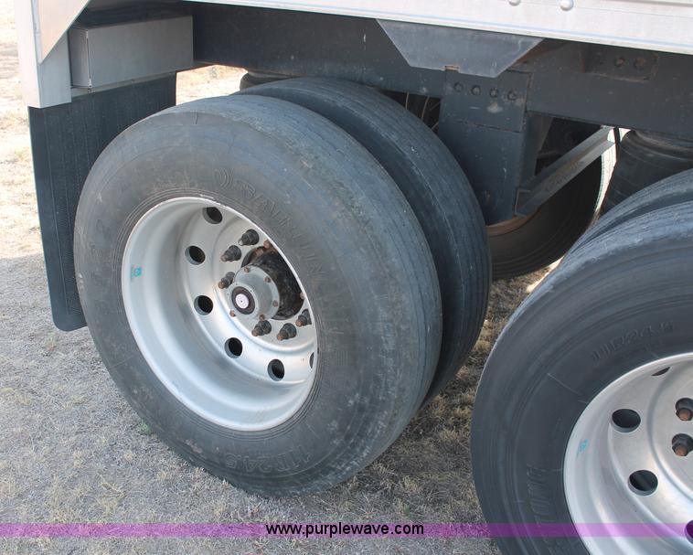image for item F6024 2009 Timpte Super Hopper 42' grain trailer
