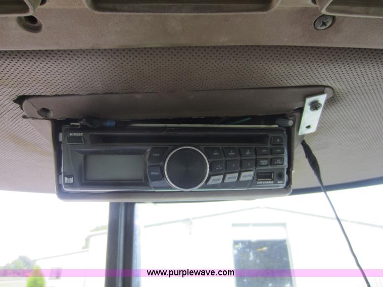 image for item F6507 John Deere 2850 tractor