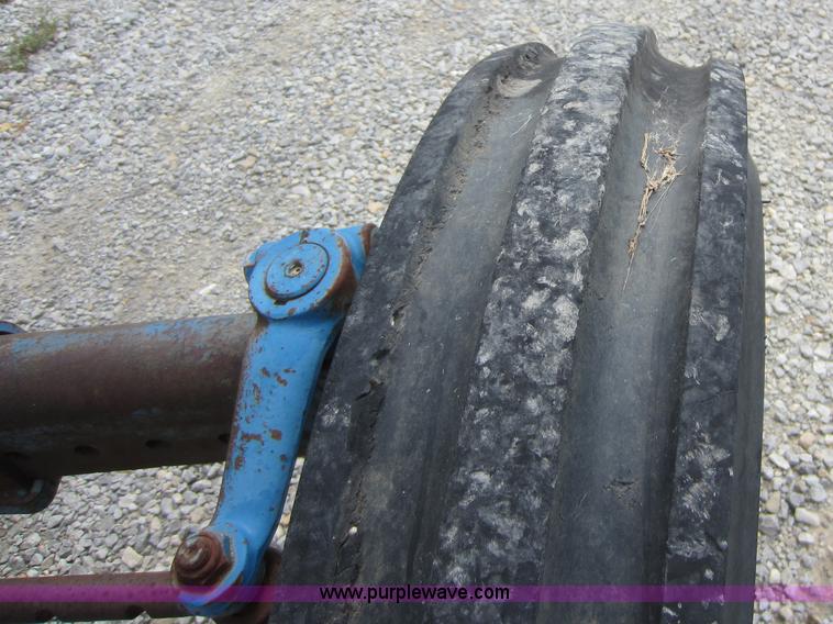 image for item F6510 Ford 5900 tractor