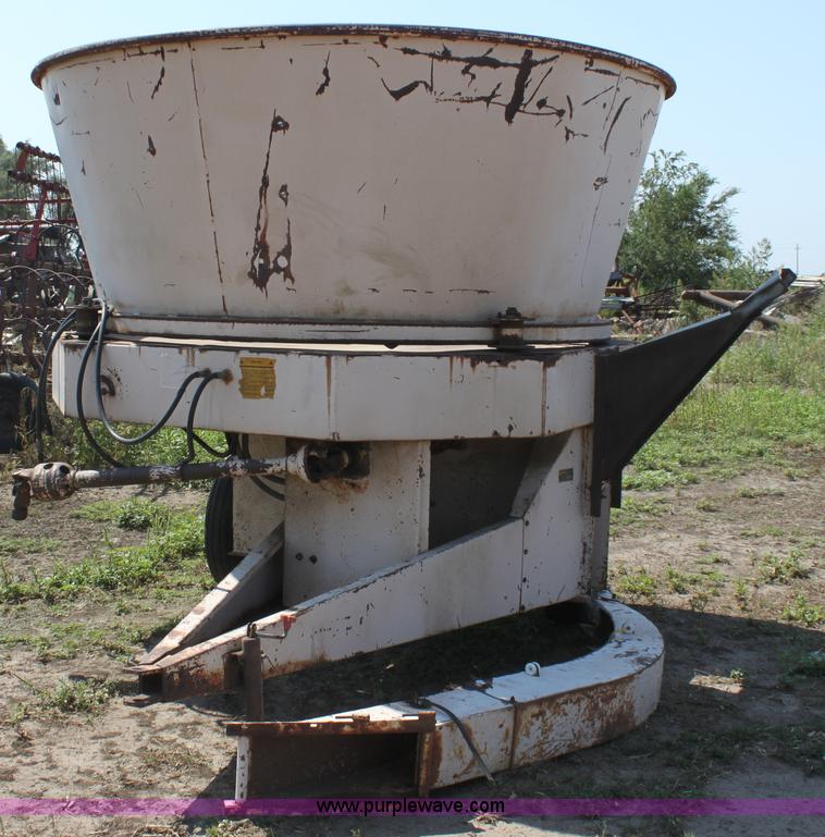 image for item G4710 Sundance Tubmiller 901 tub grinder