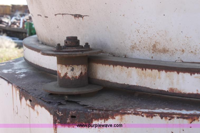 image for item G4710 Sundance Tubmiller 901 tub grinder