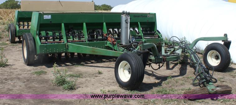 image for item G4711 (2) Great Plains Solid Stand 13 drills