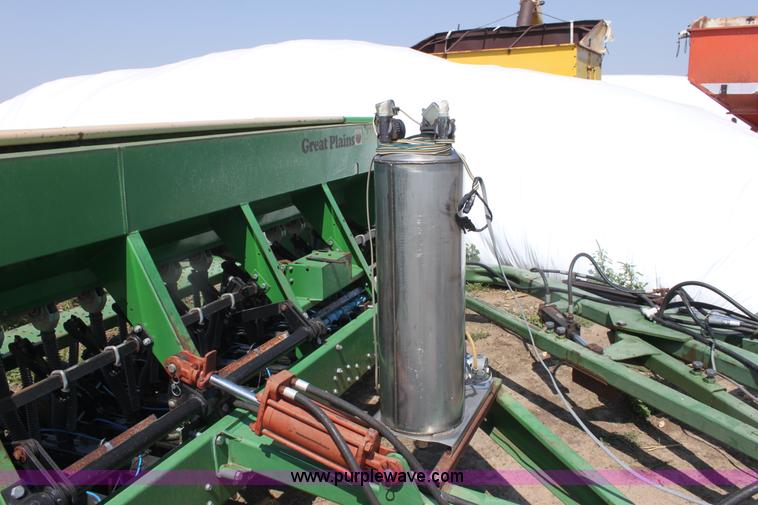 image for item G4711 (2) Great Plains Solid Stand 13 drills