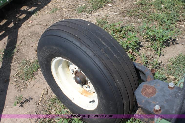 image for item G4711 (2) Great Plains Solid Stand 13 drills