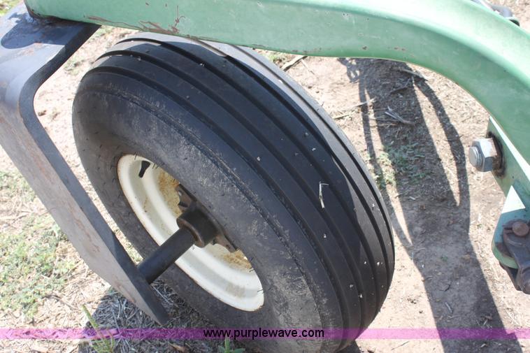 image for item G4711 (2) Great Plains Solid Stand 13 drills