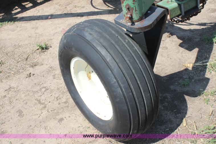 image for item G4711 (2) Great Plains Solid Stand 13 drills