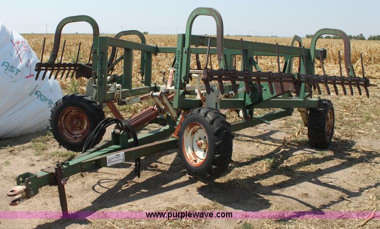 image for item G4712 Flex King R25 rod weeder