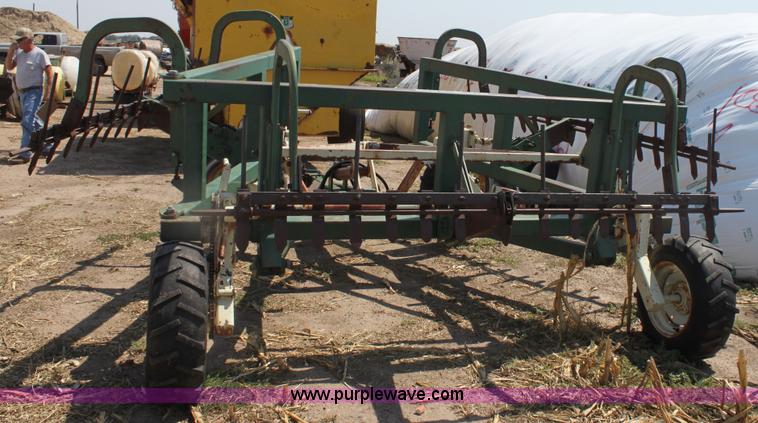 image for item G4712 Flex King R25 rod weeder