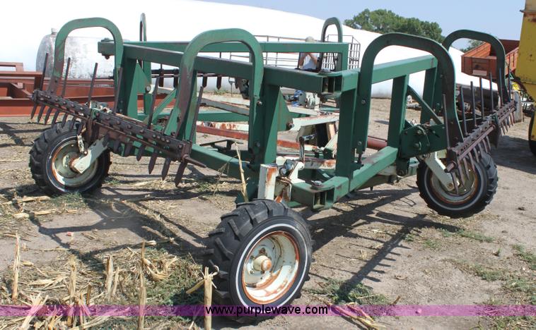 image for item G4712 Flex King R25 rod weeder