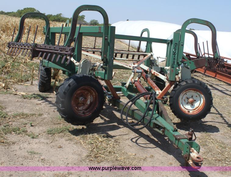 image for item G4712 Flex King R25 rod weeder