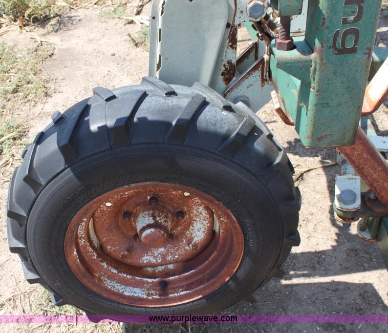 image for item G4712 Flex King R25 rod weeder