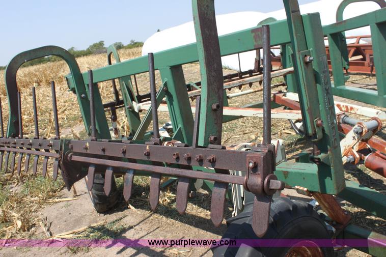 image for item G4712 Flex King R25 rod weeder