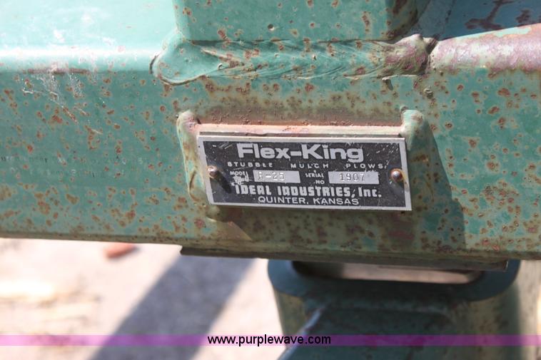 image for item G4712 Flex King R25 rod weeder