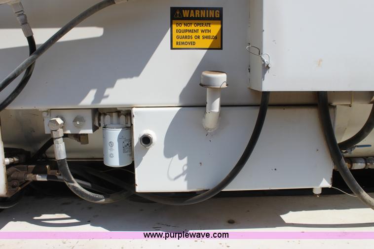 image for item G4726 1995 Mack CH613 feed truck