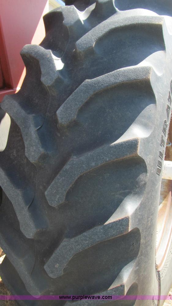 image for item G5506 1981 Allis Chalmers 8050 tractor