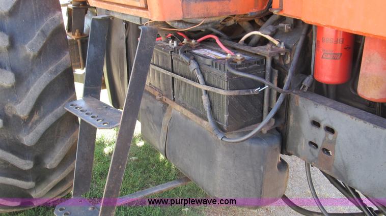 image for item G5506 1981 Allis Chalmers 8050 tractor