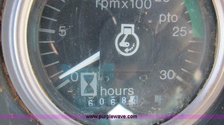 image for item G5506 1981 Allis Chalmers 8050 tractor