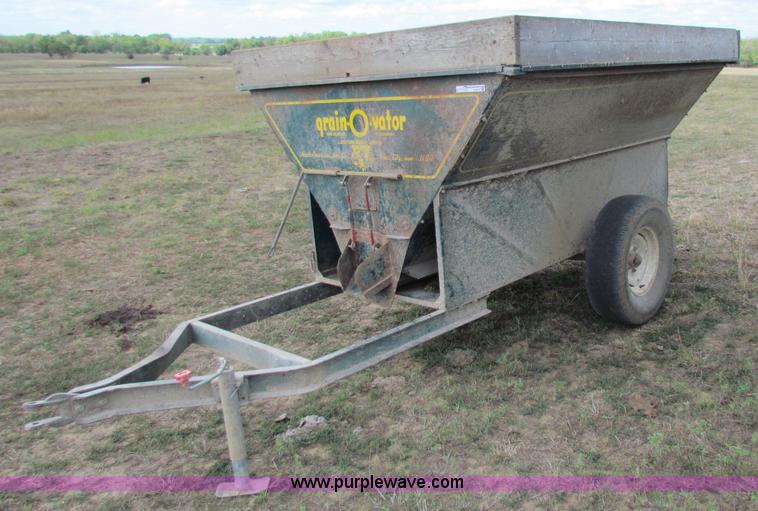 image for item N9147 Grain-O-Vator grain wagon