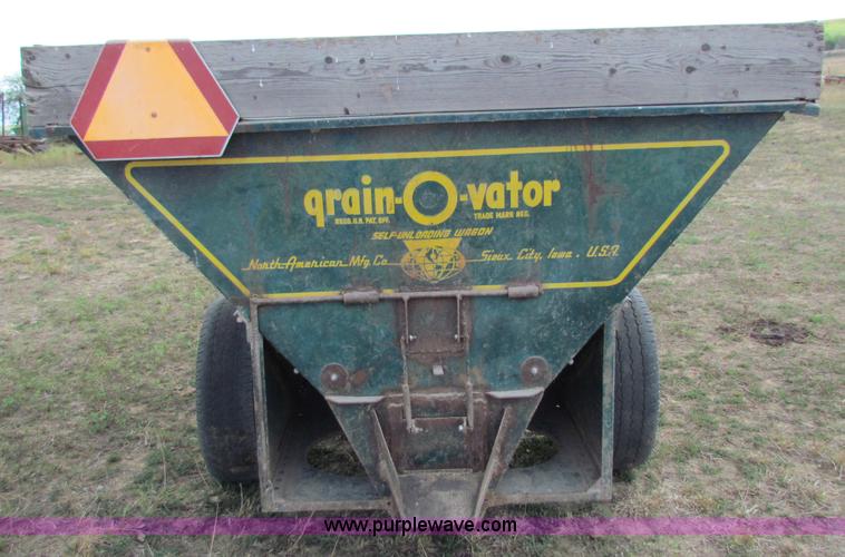 image for item N9147 Grain-O-Vator grain wagon